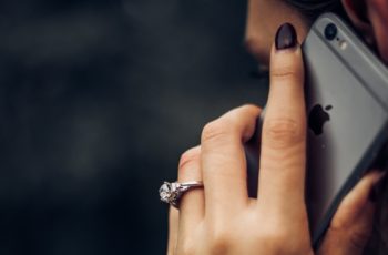 Telefoonnummer blokkeren op iPhone. Zo makkelijk is het! [2025]